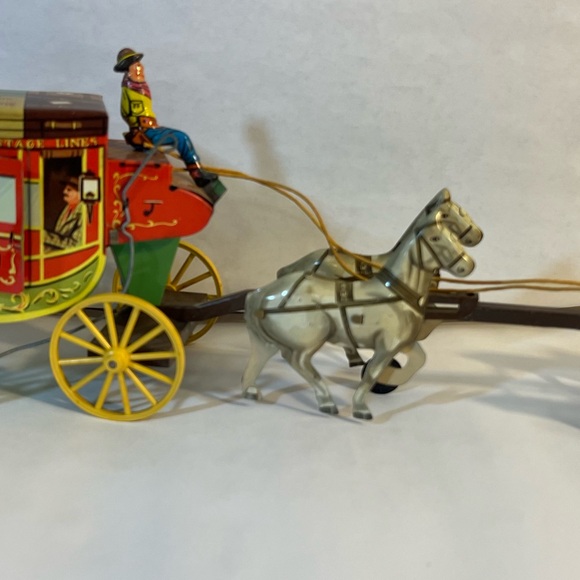Vintage tin toy Northwestern Stage coach with horses , box and brochure. - Picture 3 of 14